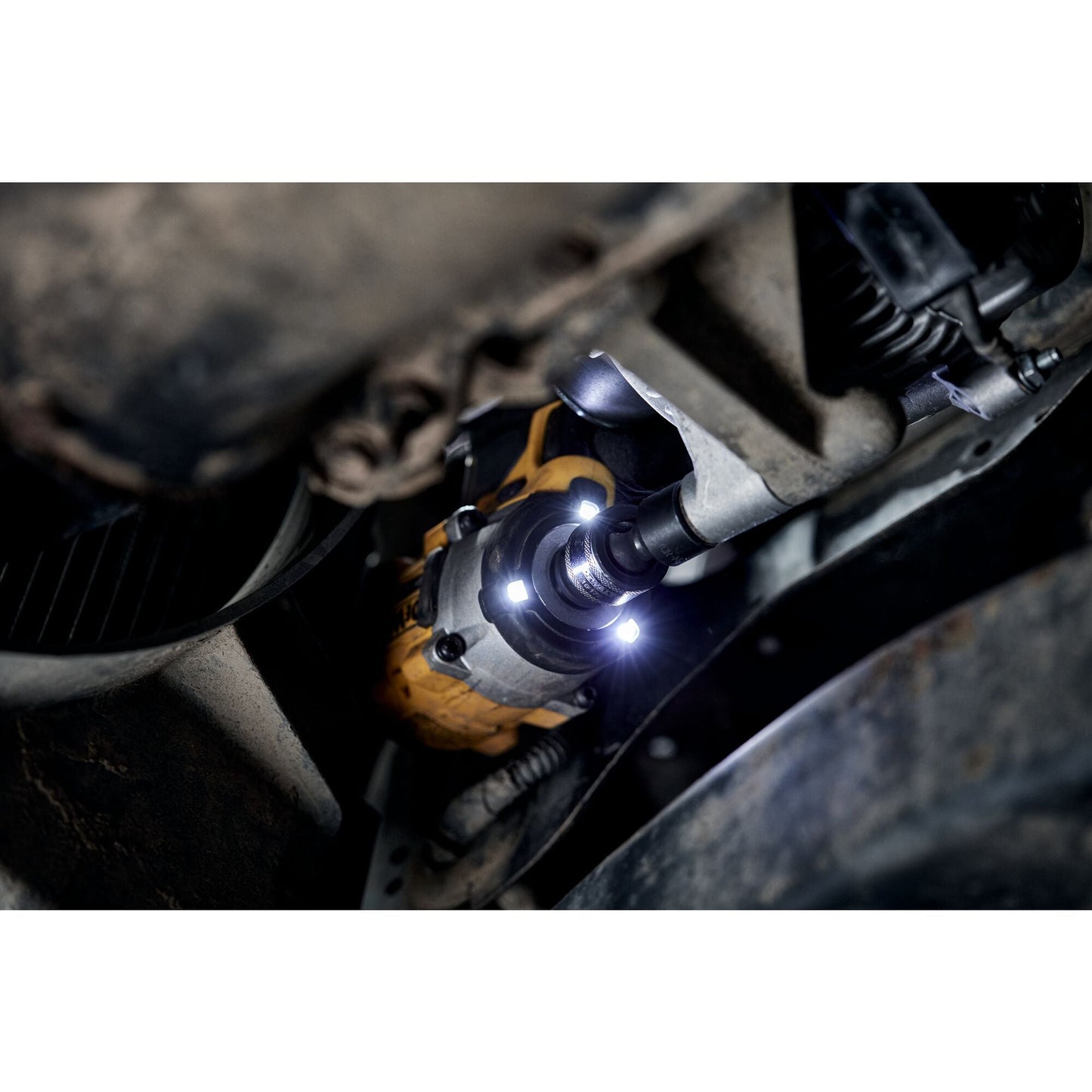 18V/2x5Ah Akku-Schlagschrauber, 1/2", 400Nm, Koffer (DeWALT DCF922P2T-QW)