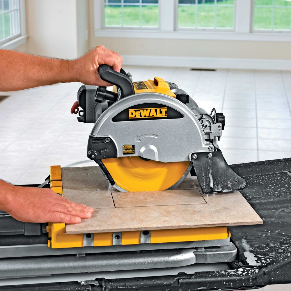 1600W Stein- und Fliesensäge 610/250mm (DeWALT D24000-QS)
