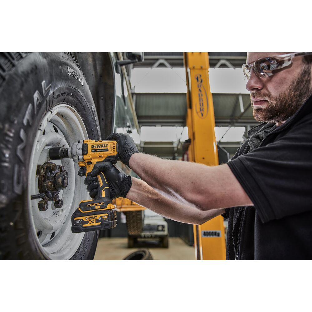1/2" 18V/2x5Ah Akku-Schlagschrauber (DeWALT DCF891P2G-QW)