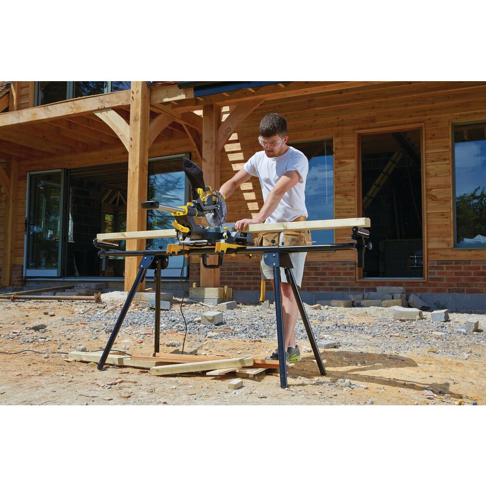 1500W FATMAX Paneelsäge  Ø216x30mm (STANLEY FME721-QS)