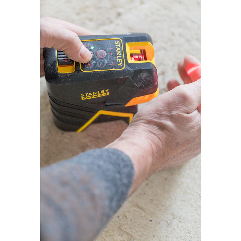 FATMAX Kreuzlinien- & 5-Spotlaser - rot 50m IP54 (STANLEY FMHT1-77415)